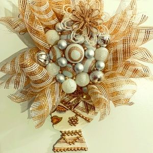 Diva Wreaths by TGP